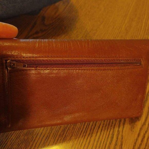 Vintage Leather Womens Wallet with Checkbook Holder - Picture 8 of 11